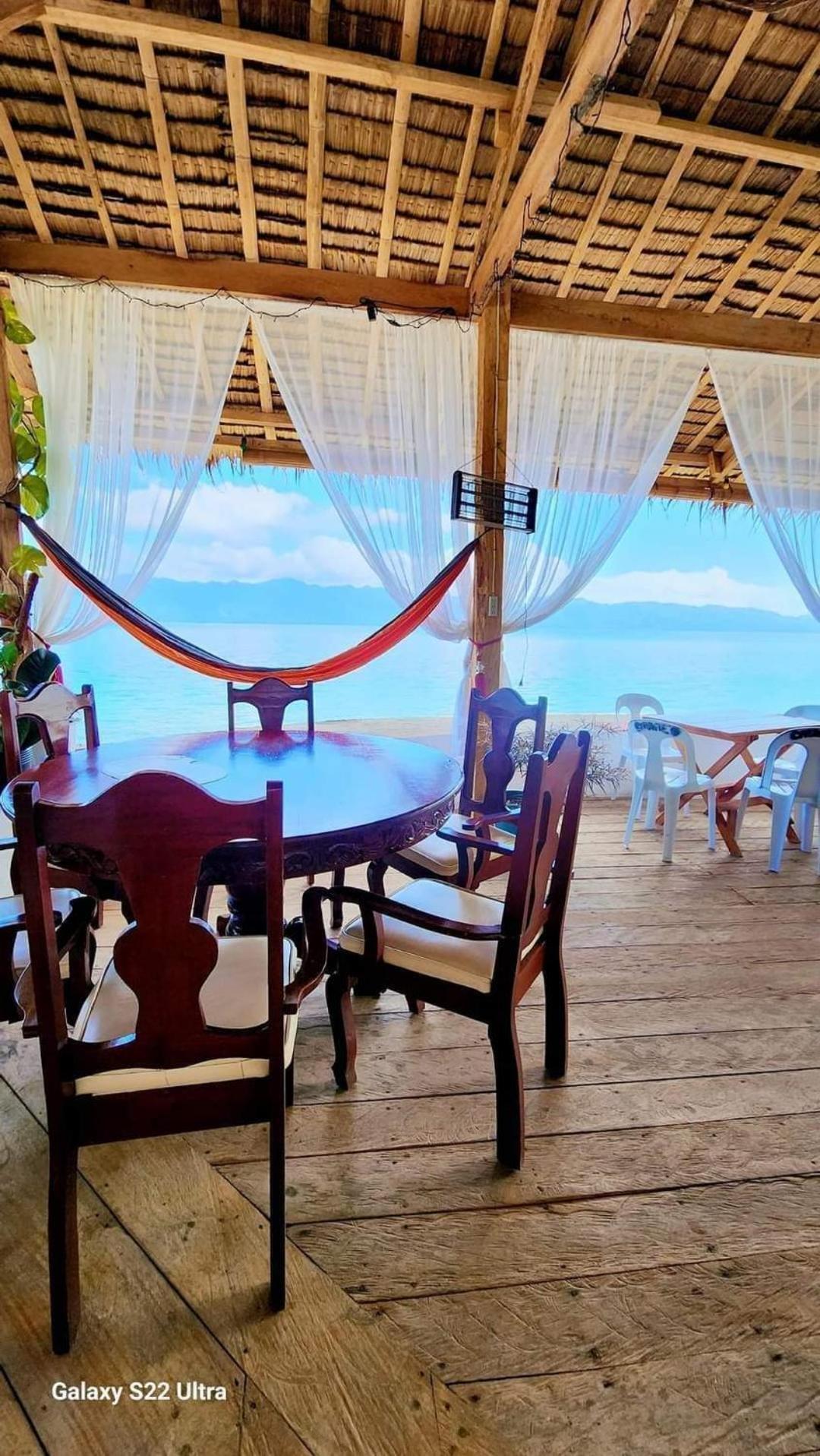 Chue&Larry'S Beachside Homestay Libagon Exteriér fotografie
